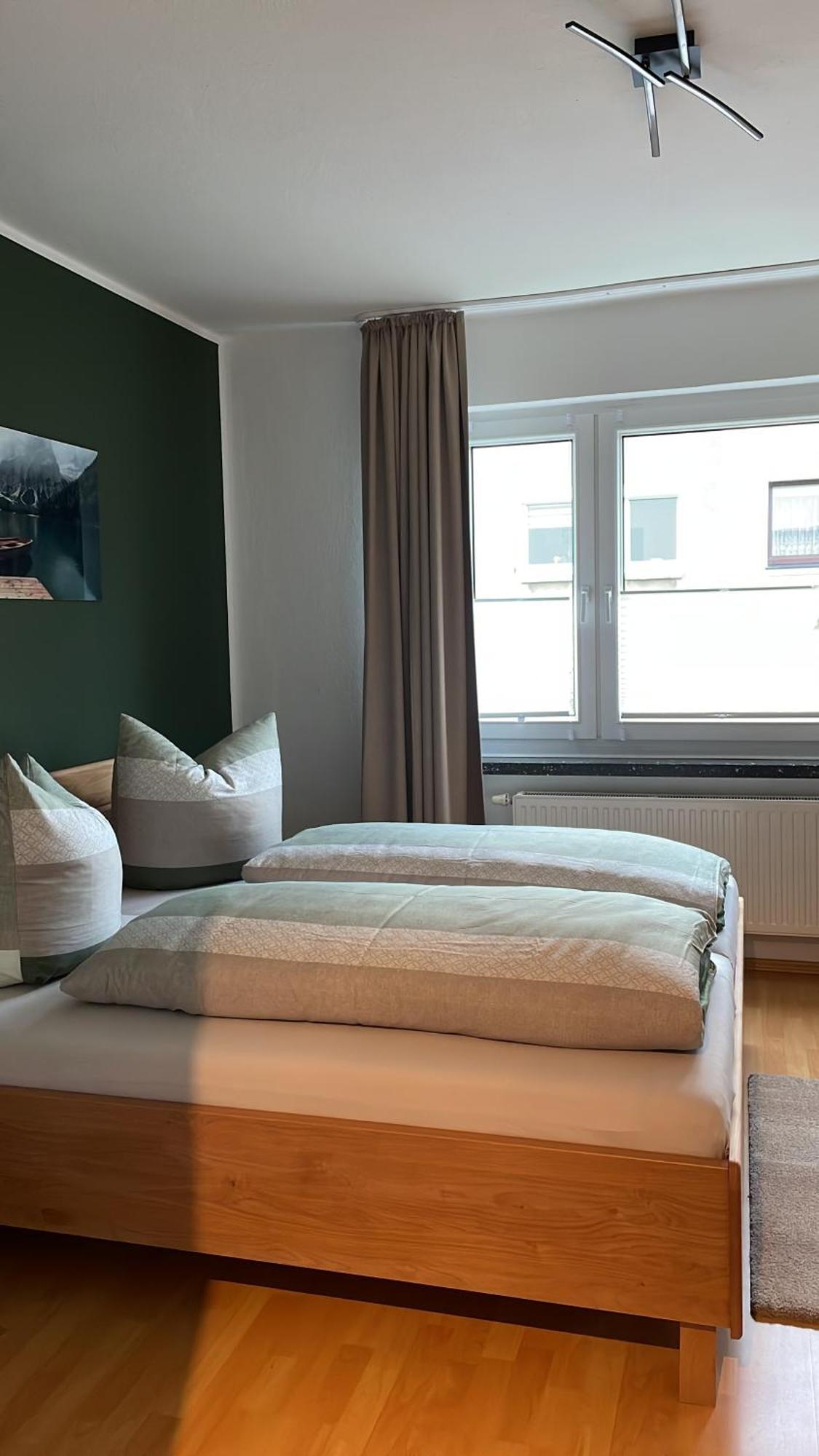 Ferienwohnung Greifenbach, Gartennutzung, Haustiere Willkommen Geyer ภายนอก รูปภาพ
